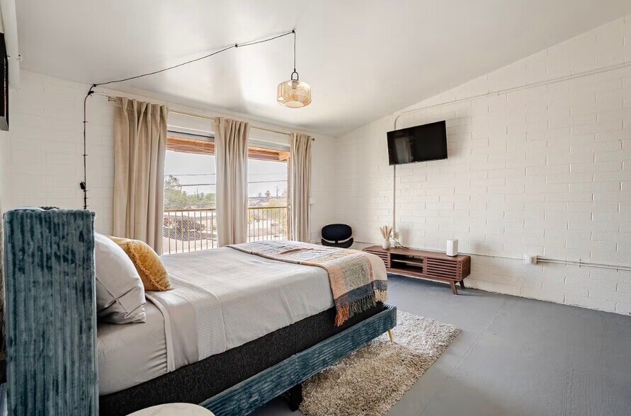 More Photos Of 1501 Grand Ave, Phoenix Apartments For Sale