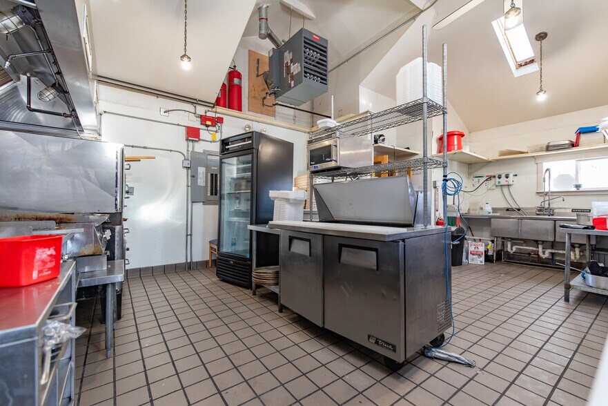 More Photos Of 420 Social St, Woonsocket Restaurant For Sale