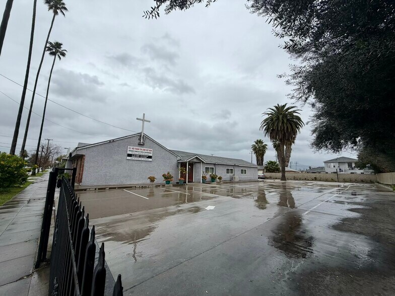 More Photos Of 1155 N F St, San Bernardino Religious Facility For Sale