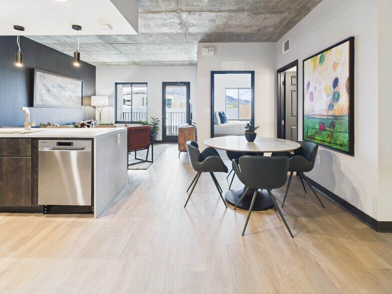 More Photos Of 215-219 S Water St, Henderson Apartments For Sale