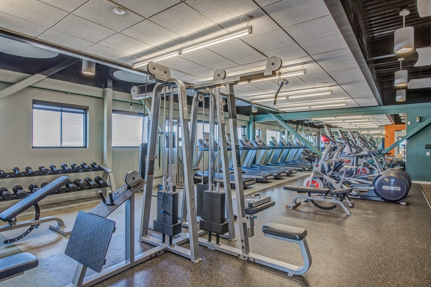 More Photos Of 6750 E Chenango Ave, Denver Apartments For Lease