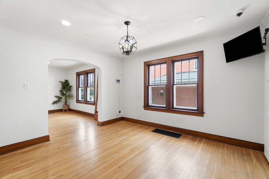 More Photos Of 4094 Broadway, Grove City Land For Lease