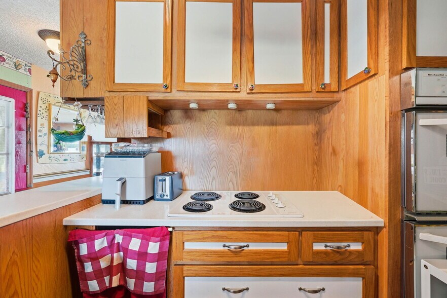 More Photos Of 400 Lakeshore Dr, Eustis Specialty For Sale