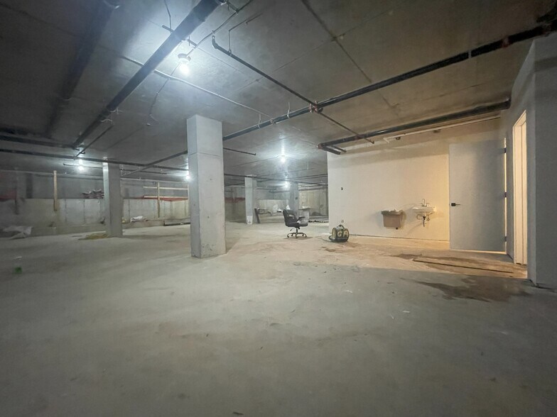 More Photos Of 200 S 3rd St, Brooklyn Apartments For Lease