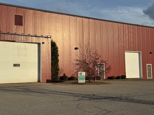 More Photos Of 384 Route 7 S, Milton Warehouse For Lease