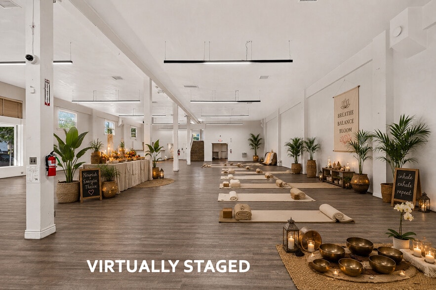 More Photos Of 1300-1340 Broadway Ave, Atwater Storefront For Lease