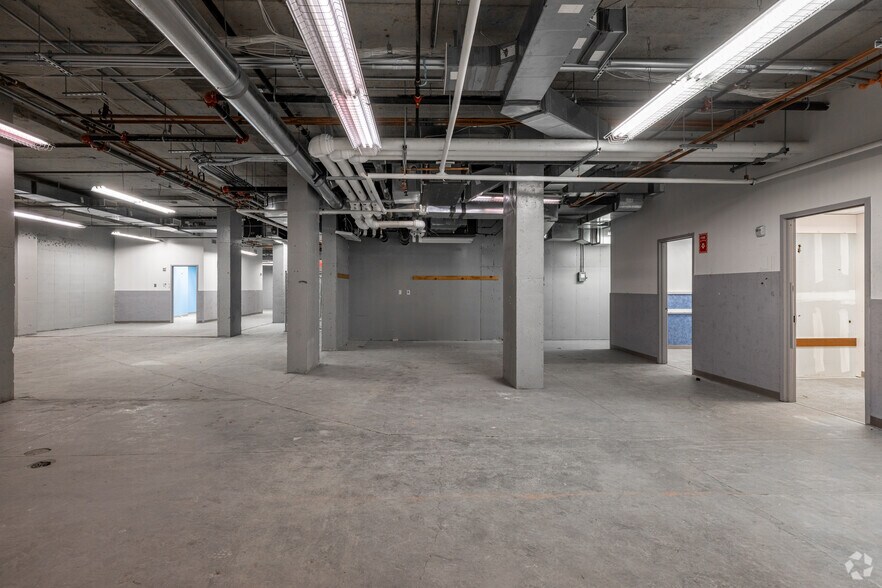 More Photos Of 300 E 23rd St, New York Apartments For Sale