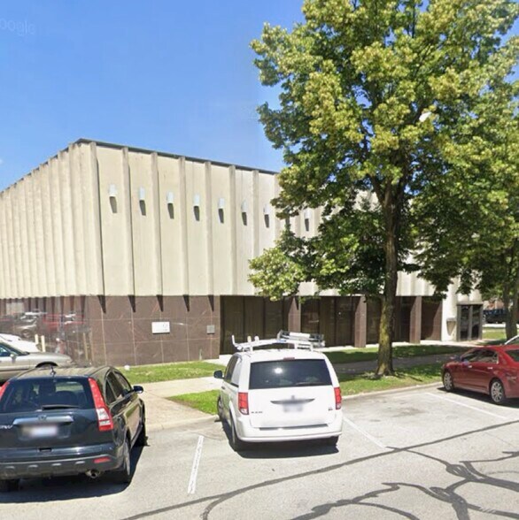 More Photos Of 125 N Main Ave, Sidney Office For Sale