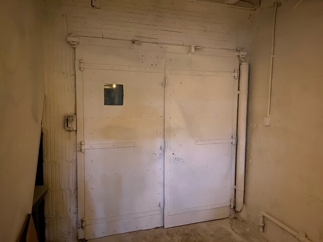 More Photos Of 5041-5047 N Western Ave, Chicago Flex For Lease