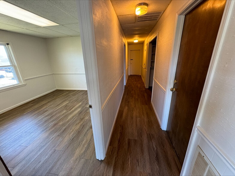 More Photos Of 3100-3120 Peters Creek Rd, Roanoke Unknown For Lease