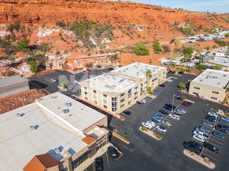 More Photos Of 162 N 400 E, St George Office For Lease