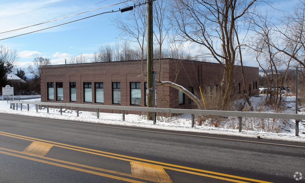 More Photos Of 2432 N Triphammer Rd, Ithaca Medical For Sale