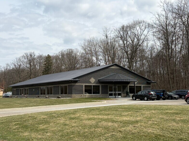 More Photos Of 5735 Bella Rosa Blvd, Independence Township Office For Lease