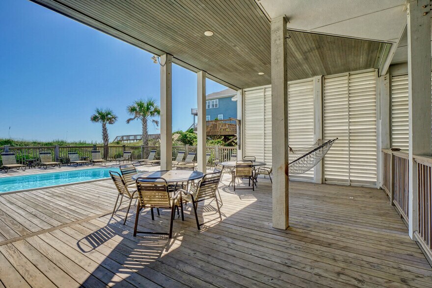 More Photos Of 2068 New River Inlet Rd, North Topsail Beach Apartments For Sale