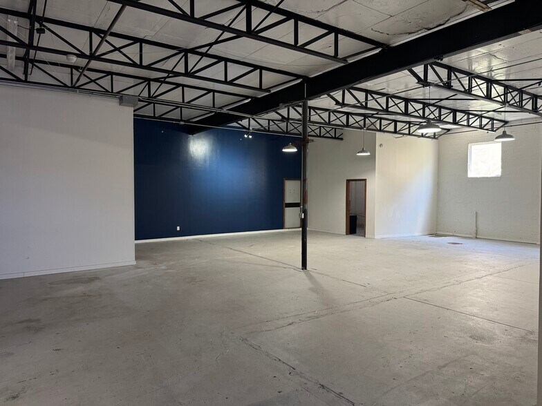 More Photos Of 2570 W 8th Ave, Denver Warehouse For Sale