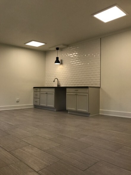 More Photos Of 1637 S Boston Ave, Tulsa Loft Creative Space For Lease