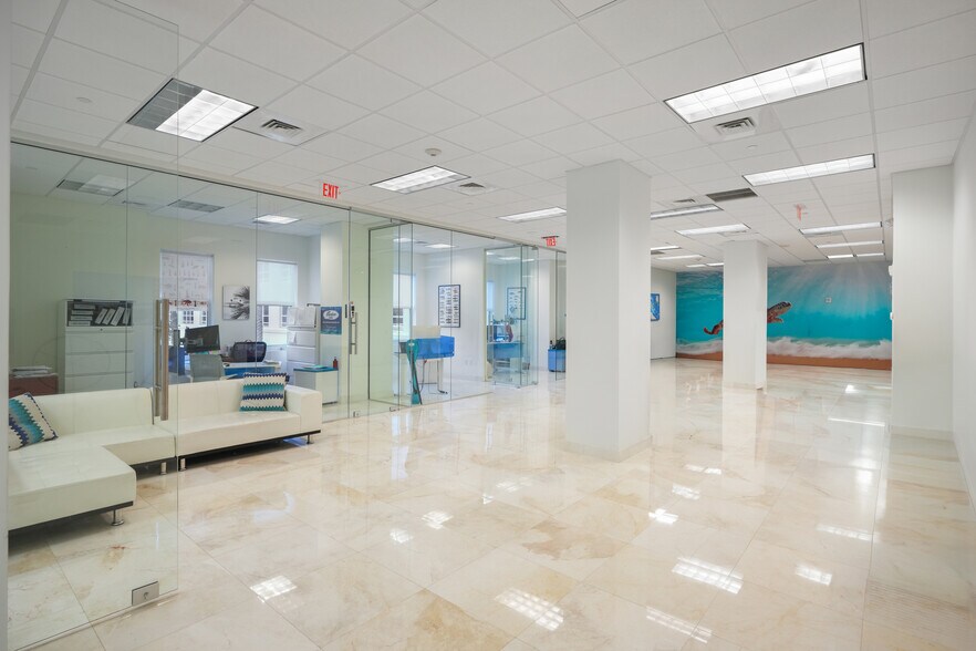 More Photos Of 511 SE 5th Ave, Fort Lauderdale Apartments For Sale