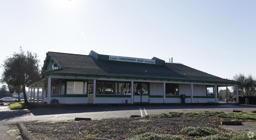 More Photos Of 5101 Montero Way, Petaluma Storefront For Lease