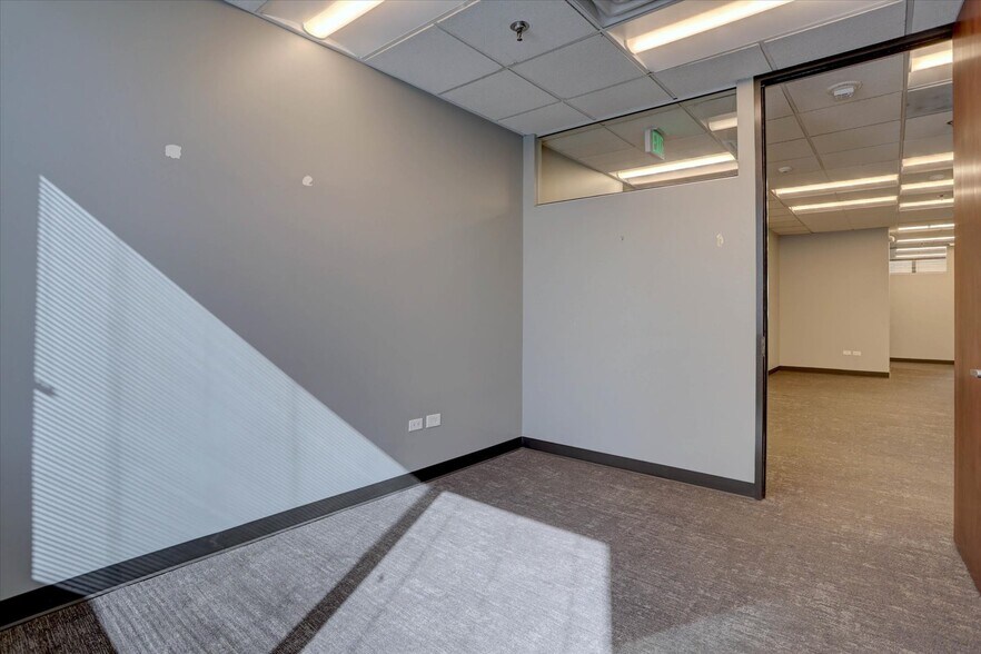 More Photos Of 140 E 19th Ave, Denver Office For Sale
