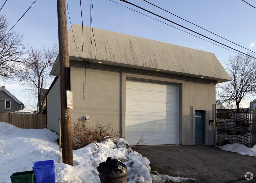 More Photos Of 9 Drowne St, Cranston Warehouse For Sale