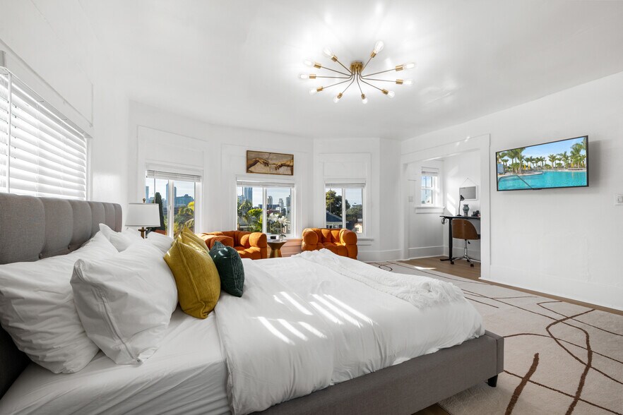 More Photos Of 1055 21st Street, San Diego Apartments For Sale