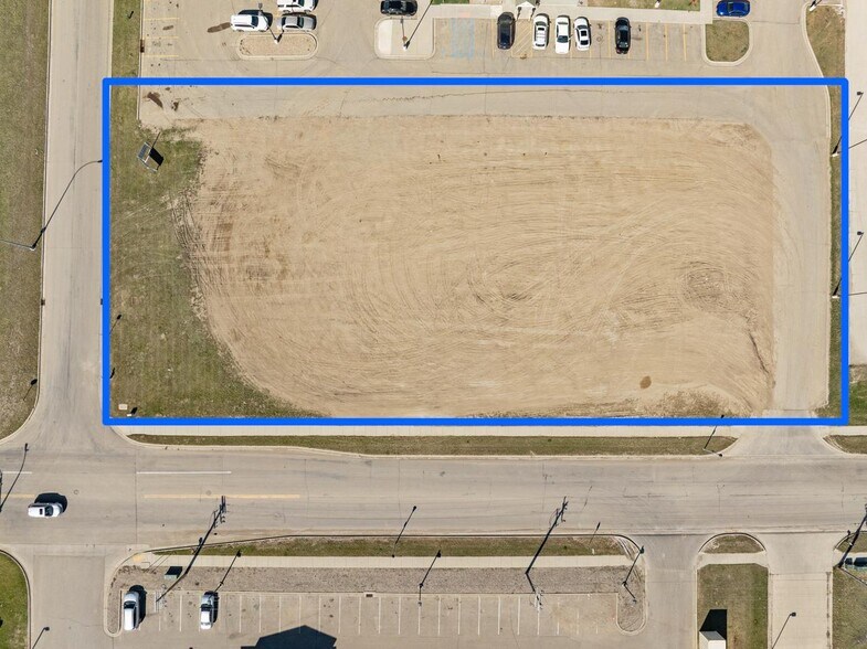 More Photos Of 400 37th Ave SW ave, Minot Land For Sale