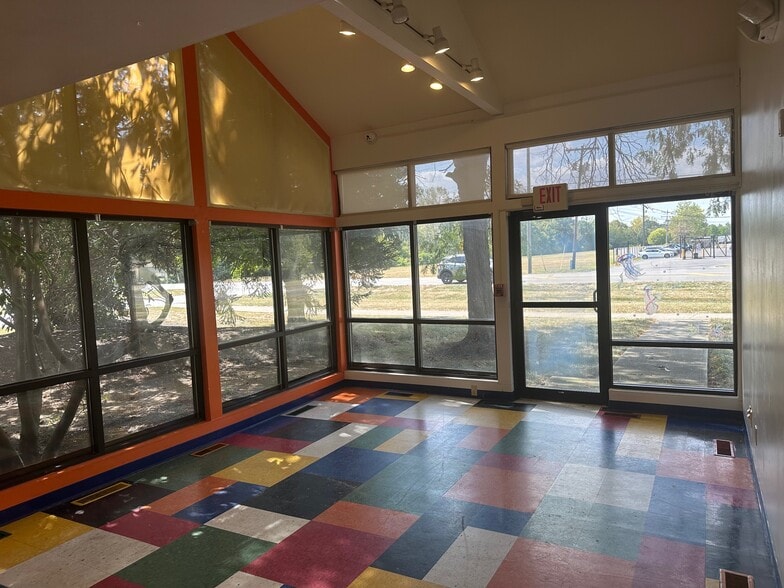 More Photos Of 5720 Avery Rd, Dublin Office For Sale