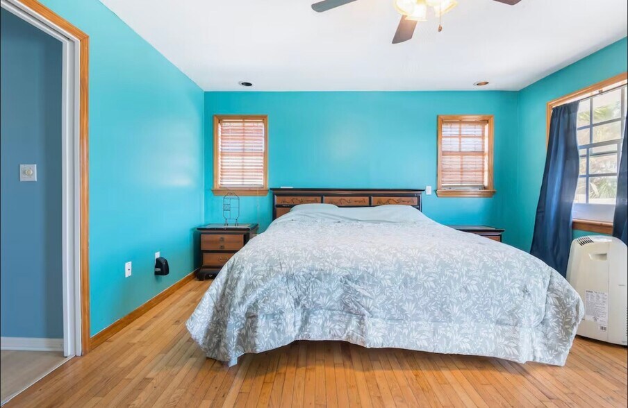 More Photos Of 5935 S Highway A1A, Melbourne Beach Hotel For Sale