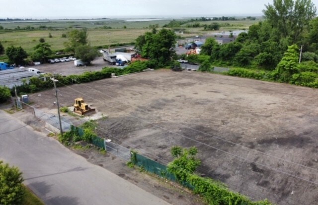 More Photos Of 115 Old South Ave, Stratford Land For Lease