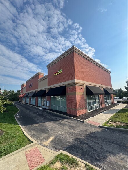More Photos Of 8340 Colerain Ave, Cincinnati Unknown For Lease
