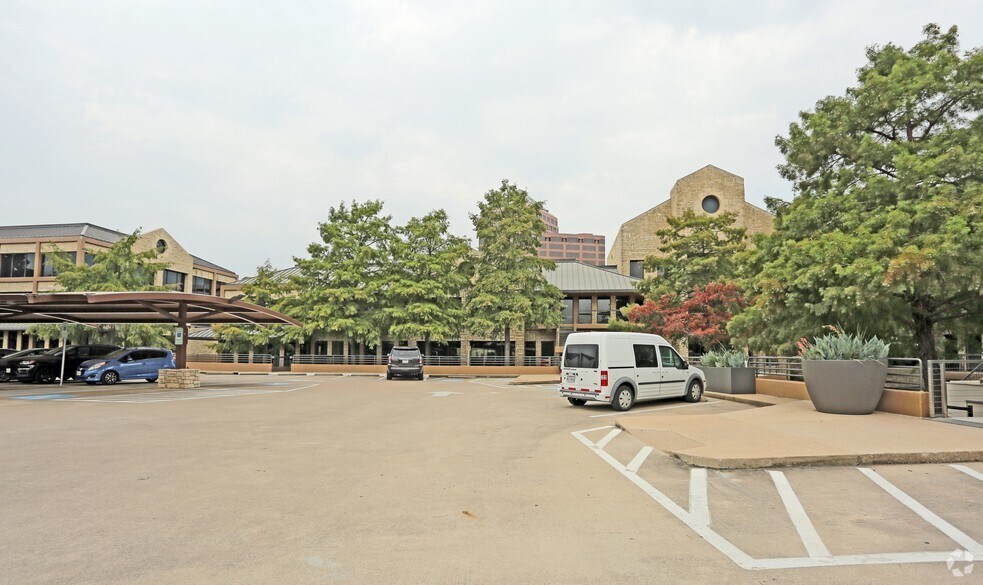 More Photos Of 5000 Riverside Dr, Irving Coworking Space