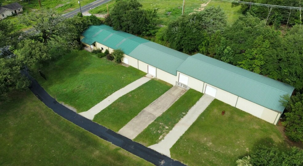 Primary Photo Of 7431 FM 346, Whitehouse Industrial For Lease