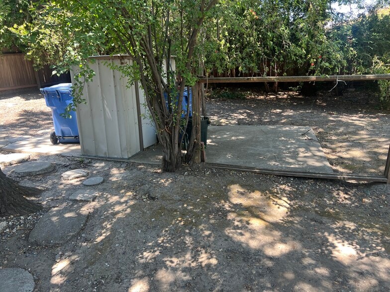 More Photos Of 1770 Parkside Dr., Walnut Creek Apartments For Sale