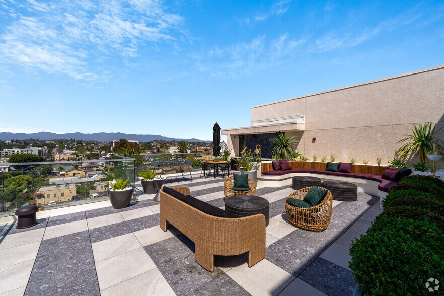 More Photos Of 1800 Beverly Blvd, Los Angeles Apartments For Lease