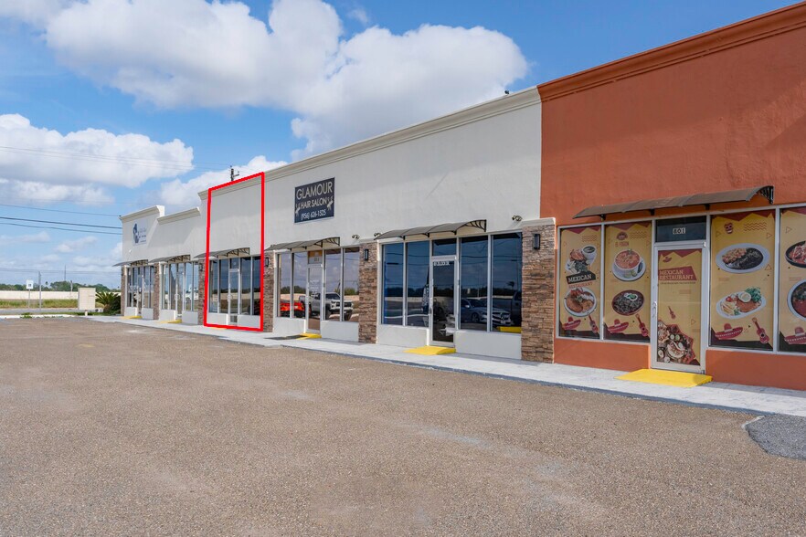 More Photos Of 801 Zillock Rd, San Benito Storefront For Sale