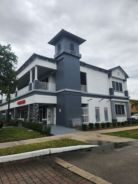 More Photos Of 377 N State Road 7, Plantation Storefront Retail Office For Lease