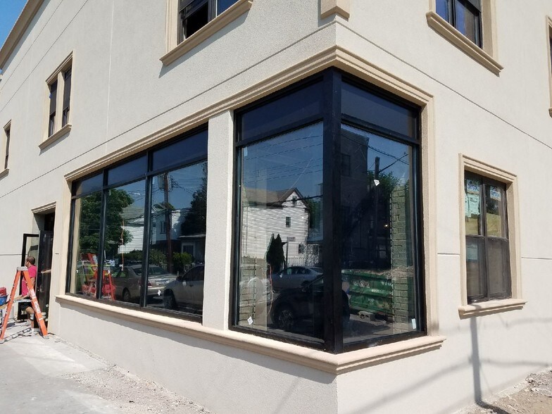 More Photos Of 9504 Glenwood Rd, Brooklyn Medical For Lease