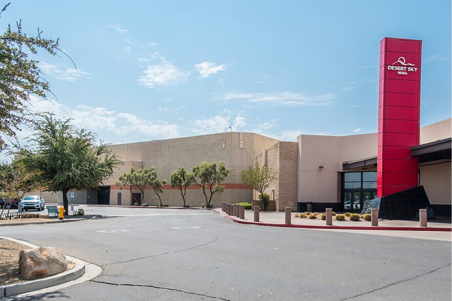 More Photos Of 7611 W Thomas Rd, Phoenix Storefront For Sale