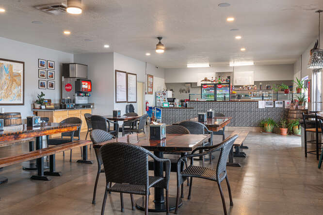 More Photos Of 20N UT-95, Hanksville Restaurant For Sale