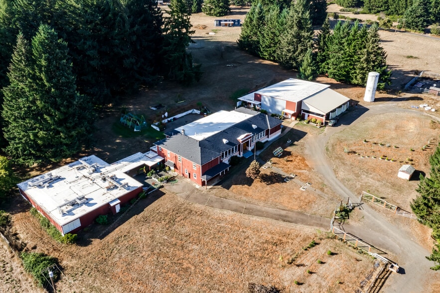 More Photos Of 80304 Old Lorane Hwy, Eugene Lodge Meeting Hall For Sale