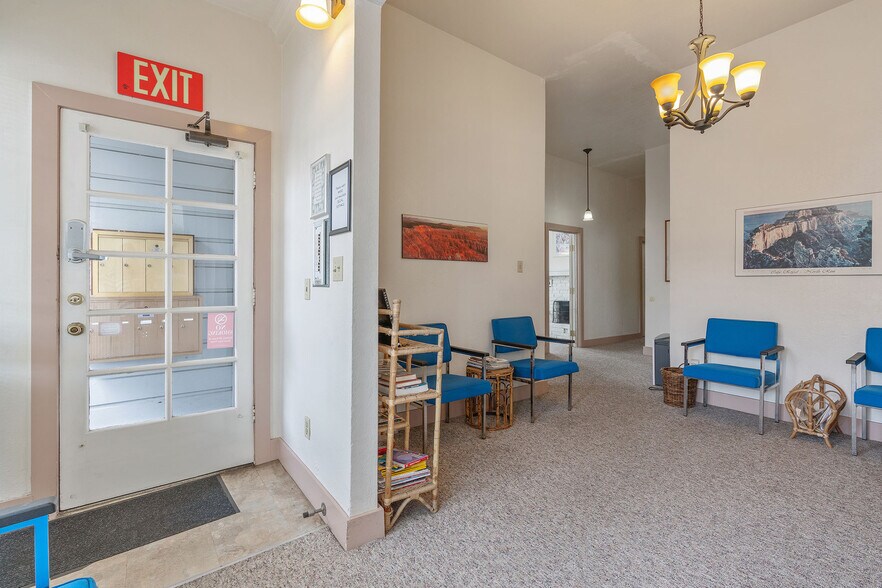 More Photos Of 2424-2428 Dwight Way, Berkeley Medical For Lease