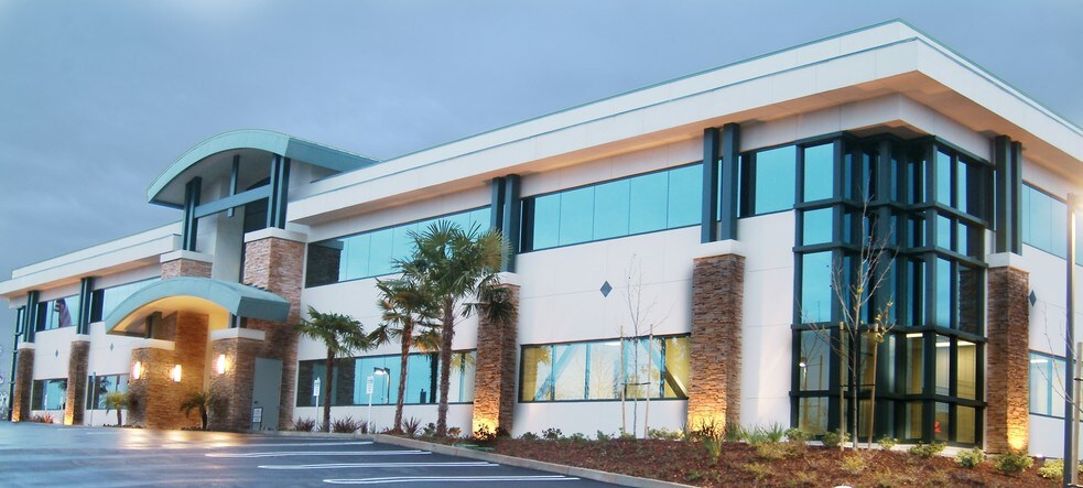 More Photos Of 300 Harding Blvd, Roseville Office For Lease
