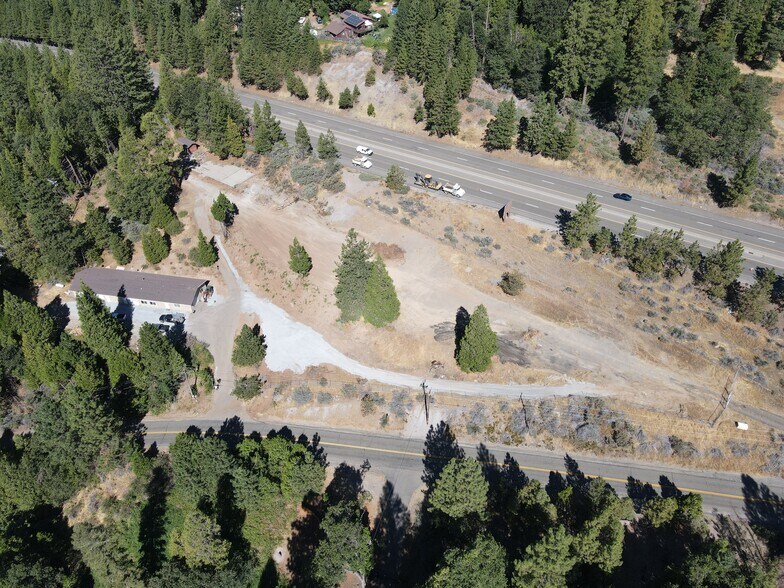 More Photos Of 6341 Ridgeway Dr, Pollock Pines Warehouse For Lease