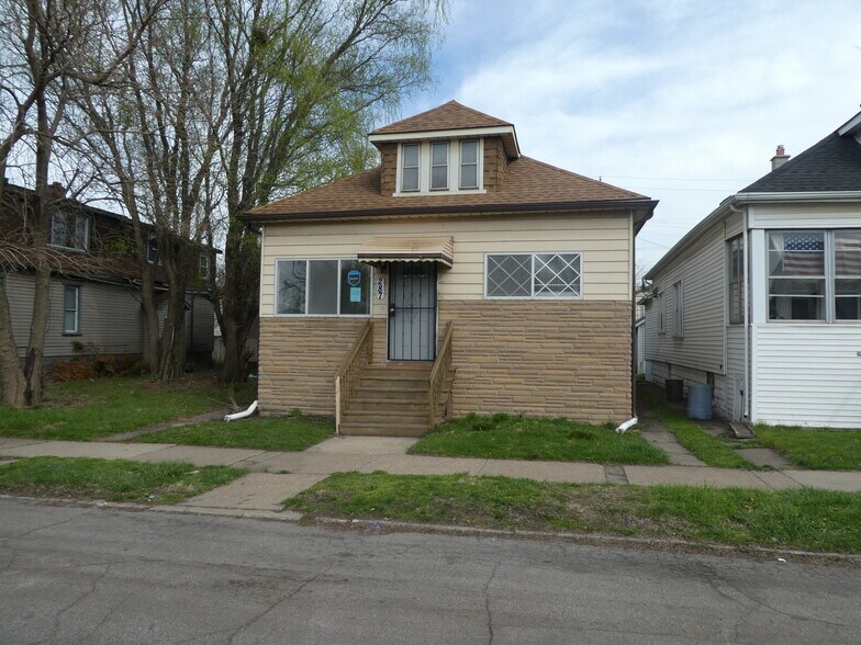 More Photos Of , River Rouge Unknown For Sale