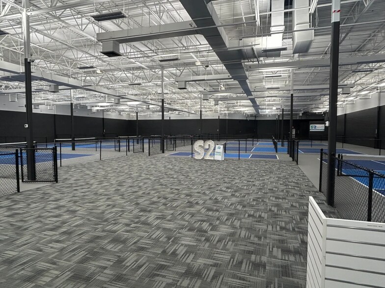More Photos Of 3615 S Federal Way, Boise Freestanding For Lease