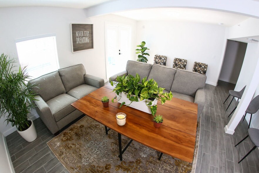 More Photos Of 2700 Broadway, West Palm Beach Rehabilitation Center For Sale