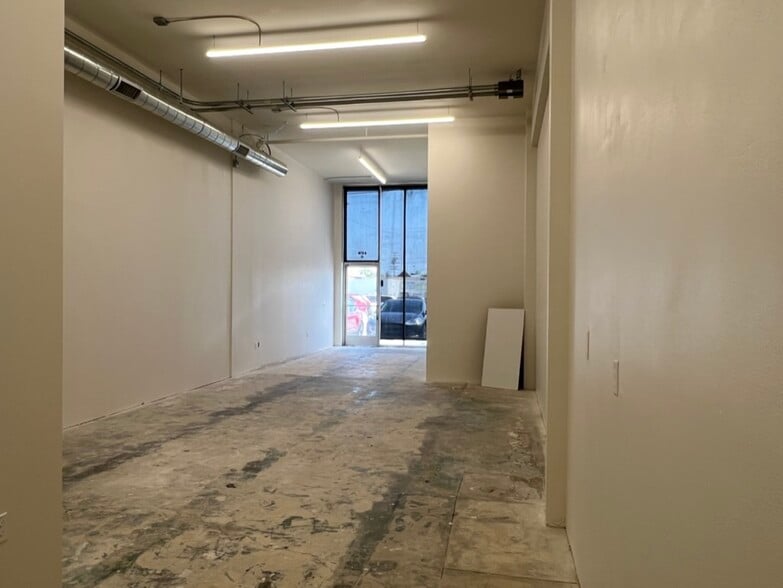 More Photos Of 6214-6218 W Manchester Ave, Los Angeles Storefront Retail Office For Lease
