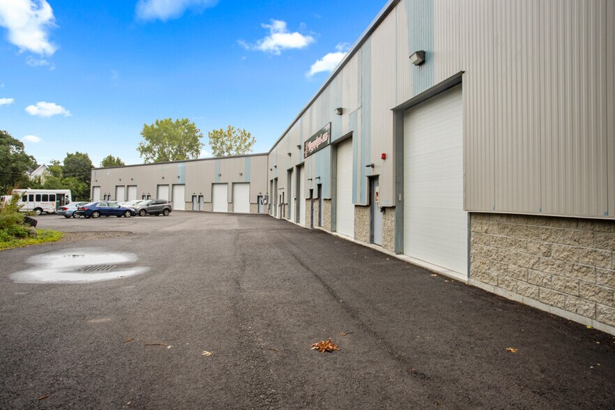 More Photos Of 907 North St, Randolph Light Distribution For Lease