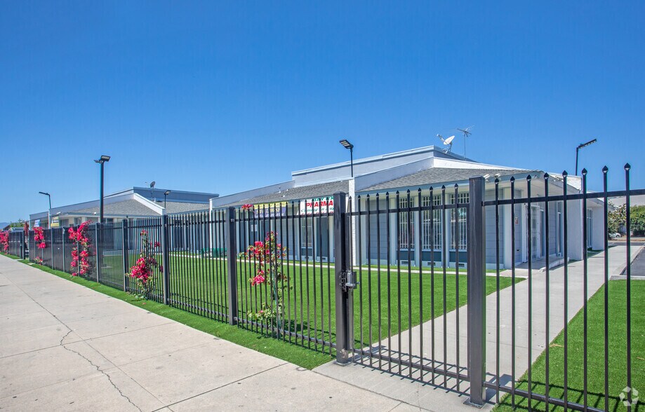 More Photos Of 1661 Burdette Dr, San Jose Medical For Lease