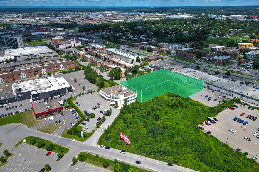 Primary Photo Of 1875 St Maurice-Gauvin, Laval Land For Sale